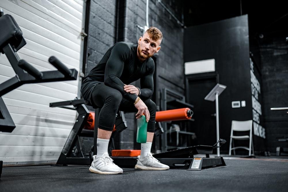 Skinny Guy Shoulders Guide: How to Add 3 Inches of Shoulder Width at Home in 60 Days